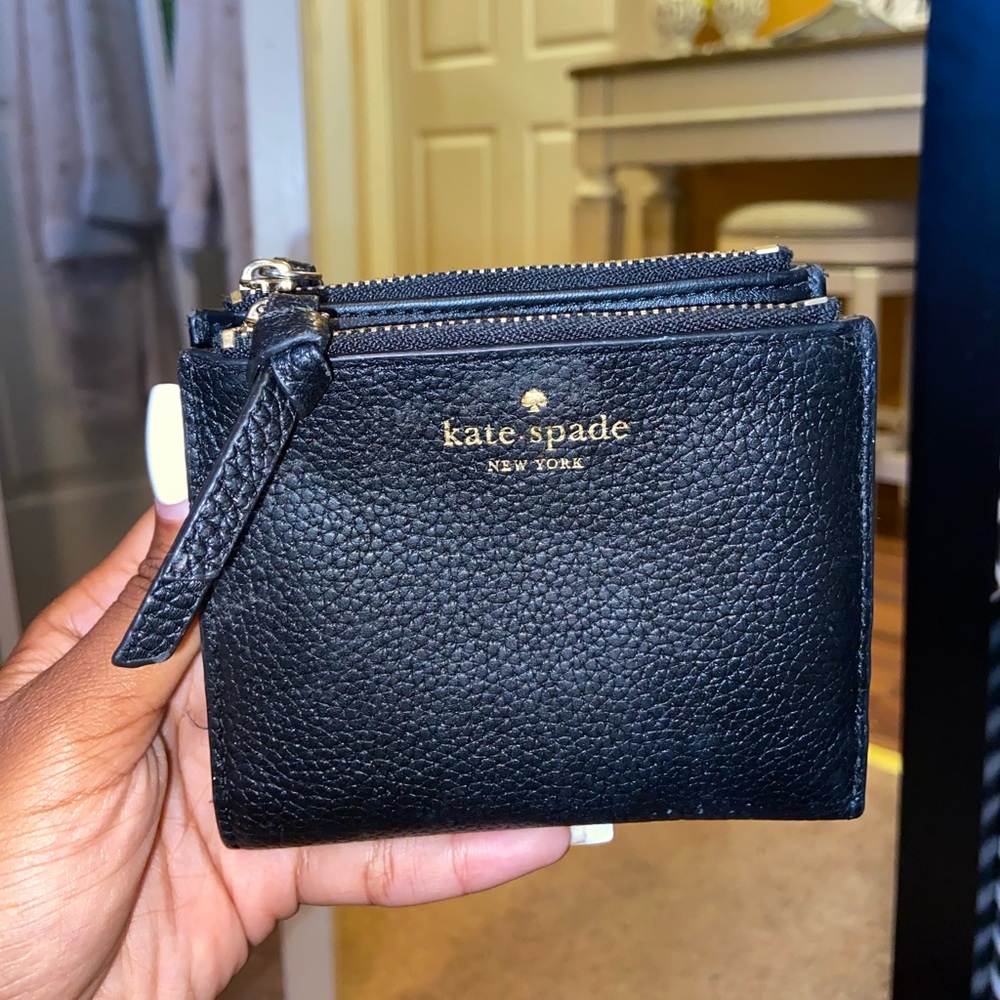 Black kate spade wallet